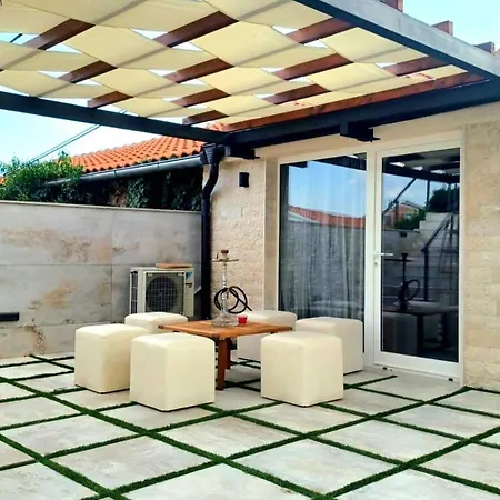 Fiori Apartman *