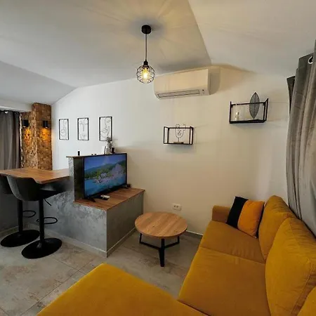 Fiori Διαμέρισμα